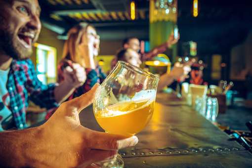 The 10 Best Sports Bars in Pennsylvania!